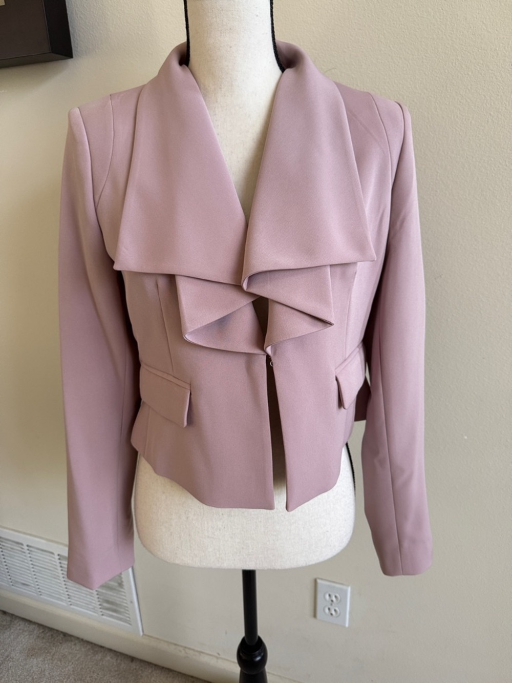 BCBG Dusty Mauve Draped Collar Cropped Blazer